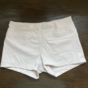 Savage Barbell booty shorts, worn once. Great condition.